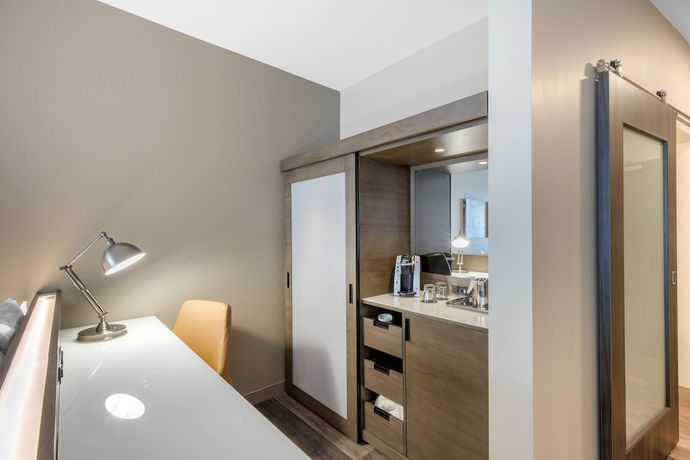 Imagen de la habitación del Hotel DoubleTree by Hilton Greenville Woodruff Road. Foto 4