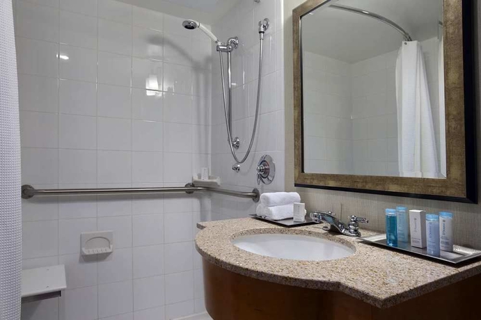 Imagen de la habitación del Hotel DoubleTree by Hilton Hartford Downtown. Foto 3