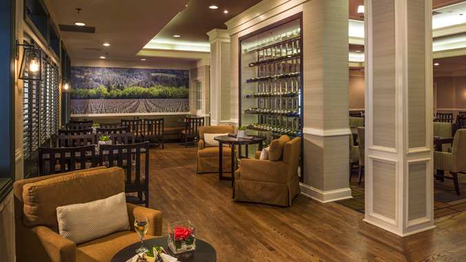Imagen del bar/restaurante del Hotel DoubleTree by Hilton Hotel Raleigh-Durham Airport at Research Triangle Park. Foto 4