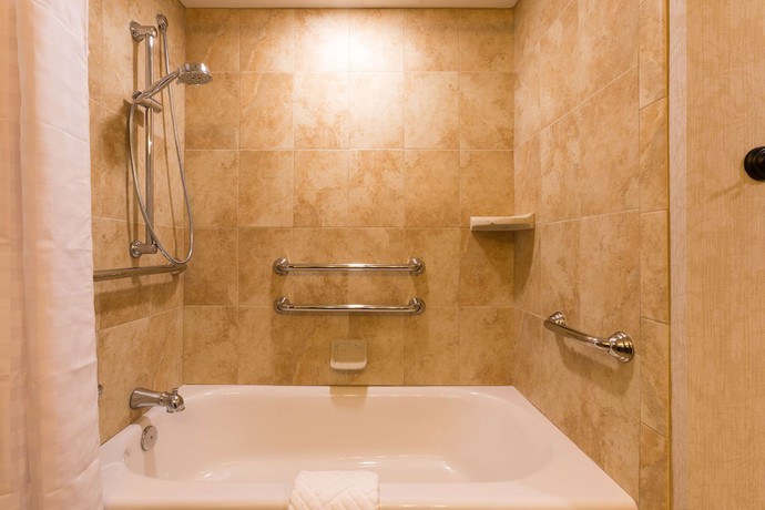 Imagen de la habitación del Hotel DoubleTree by Hilton Hotel St. Augustine Historic District. Foto 9