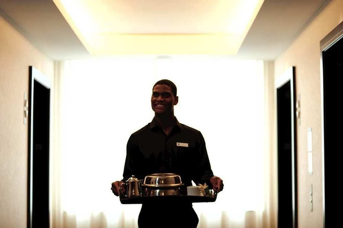 Imagen del bar/restaurante del Hotel DoubleTree by Hilton Hotel & Suites Pittsburgh Downtown. Foto 3