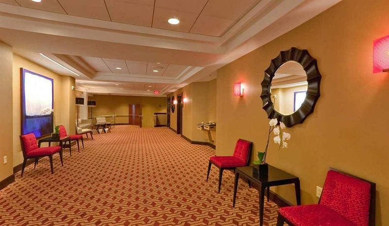 Imagen de los interiores del Hotel DoubleTree by Hilton Hotel & Suites Pittsburgh Downtown. Foto 13