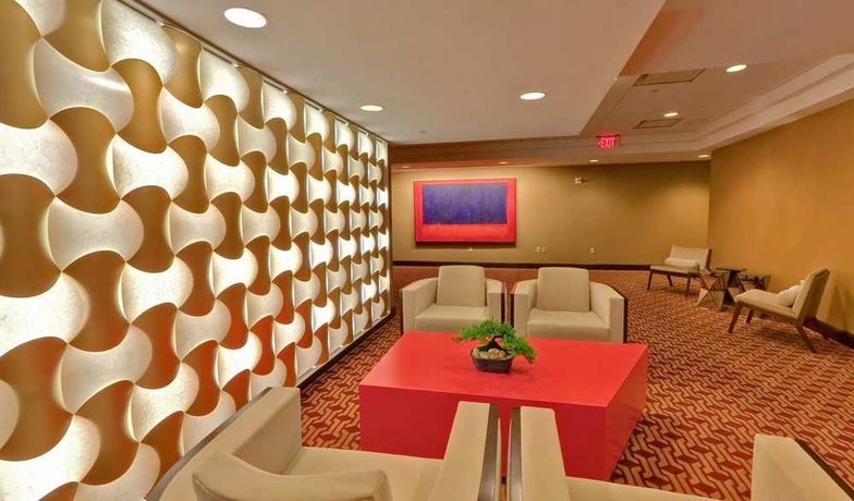 Imagen de los interiores del Hotel DoubleTree by Hilton Hotel & Suites Pittsburgh Downtown. Foto 14
