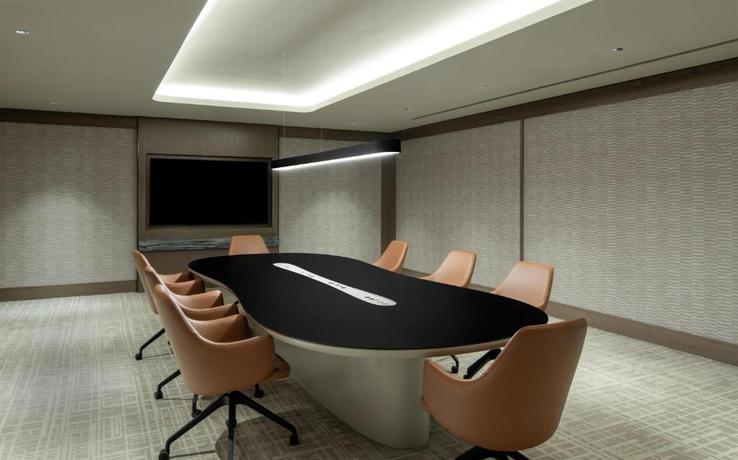 Imagen de los interiores del Hotel DoubleTree by Hilton Istanbul Macka. Foto 10
