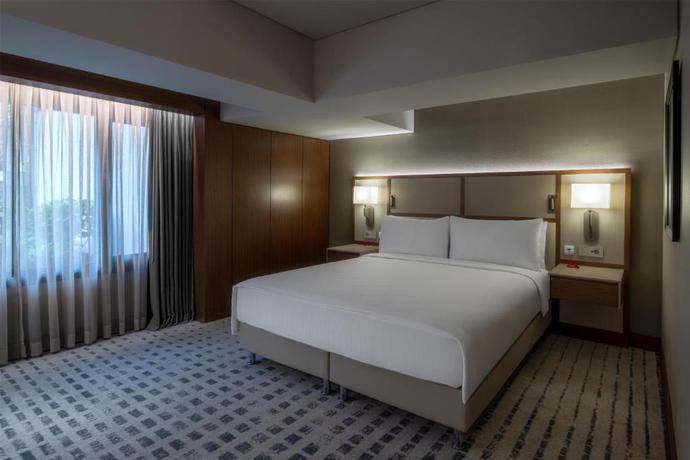 Imagen de la habitación del Hotel DoubleTree by Hilton Istanbul Macka. Foto 6