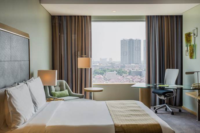 Imagen de la habitación del Hotel DoubleTree by Hilton Jakarta Kemayoran. Foto 3