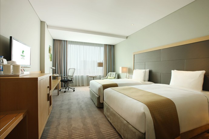 Imagen de la habitación del Hotel DoubleTree by Hilton Jakarta Kemayoran. Foto 6