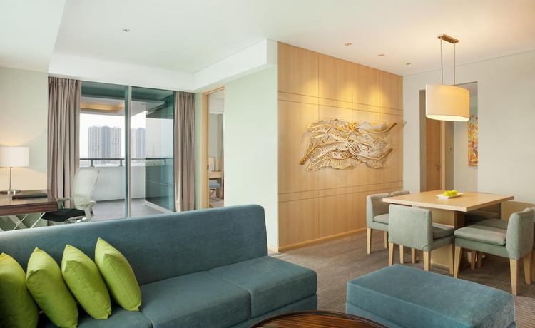 Imagen de la habitación del Hotel DoubleTree by Hilton Jakarta Kemayoran. Foto 11