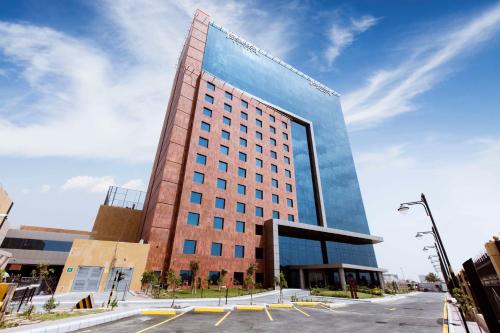 Imagen general del Hotel DoubleTree by Hilton Jeddah Al Andalus Mall. Foto 10