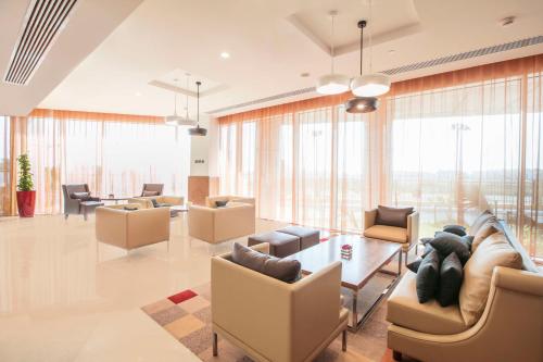 Imagen general del Hotel DoubleTree by Hilton Jeddah Al Andalus Mall. Foto 3