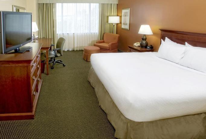 Imagen de la habitación del Hotel DoubleTree by Hilton Kansas City - Overland Park. Foto 4