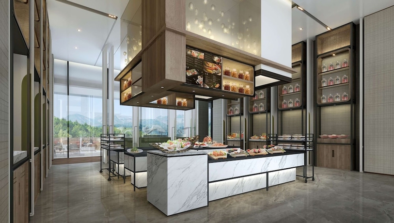 Imagen del bar/restaurante del Hotel DoubleTree by Hilton Kunming Airport. Foto 4