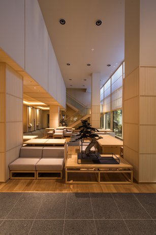 Imagen del bar/restaurante del Hotel DoubleTree by Hilton Kyoto Higashiyama, Higashiyama-ku. Foto 2