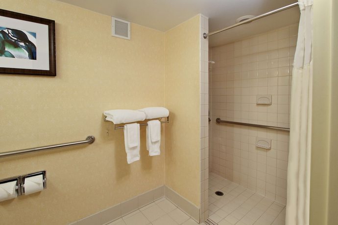 Imagen de la habitación del Hotel DoubleTree by Hilton Mahwah, Mahwah. Foto 2