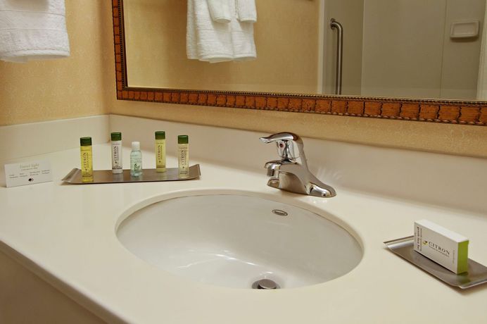Imagen de la habitación del Hotel DoubleTree by Hilton Mahwah, Mahwah. Foto 3
