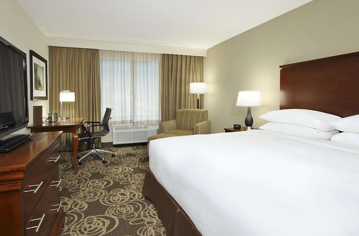 Imagen de la habitación del Hotel DoubleTree by Hilton Mahwah, Mahwah. Foto 4