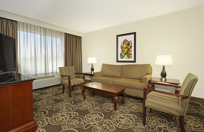 Imagen de la habitación del Hotel DoubleTree by Hilton Mahwah, Mahwah. Foto 9