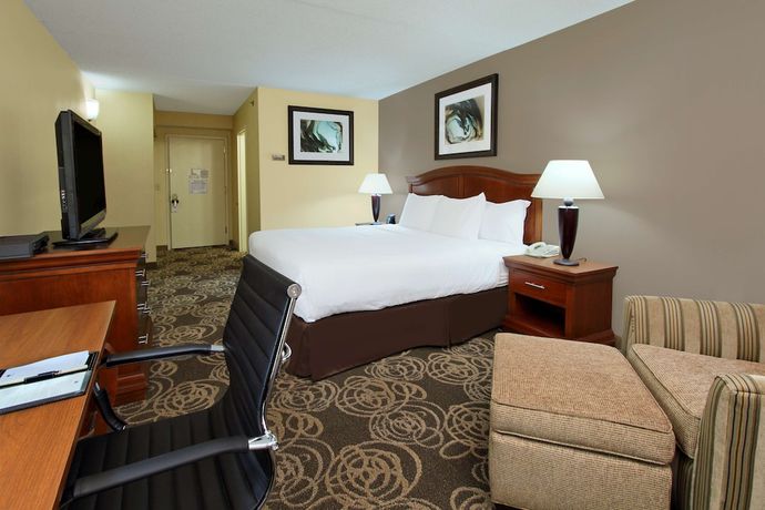 Imagen de la habitación del Hotel DoubleTree by Hilton Mahwah, Mahwah. Foto 11