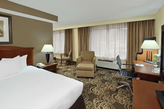 Imagen de la habitación del Hotel DoubleTree by Hilton Mahwah, Mahwah. Foto 17