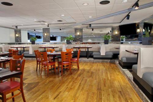 Imagen general del Hotel DoubleTree by Hilton Mahwah, Mahwah. Foto 3