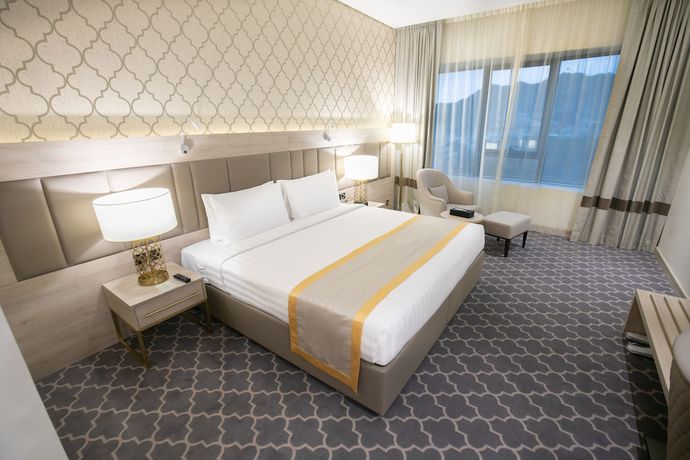 Imagen de la habitación del Hotel DoubleTree by Hilton Makkah Aziziyah. Foto 4