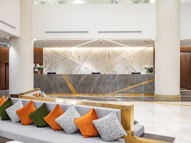 Imagen de los interiores del Hotel DoubleTree by Hilton Makkah Aziziyah. Foto 17