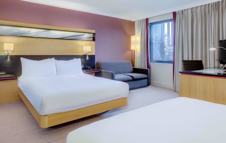 Imagen de la habitación del Hotel DoubleTree by Hilton Manchester Airport. Foto 4
