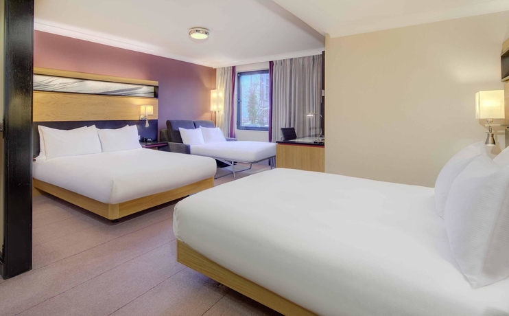 Imagen de la habitación del Hotel DoubleTree by Hilton Manchester Airport. Foto 9