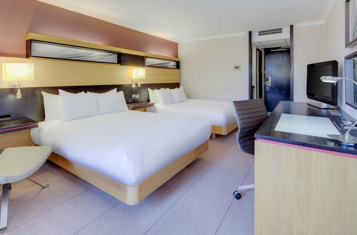 Imagen de la habitación del Hotel DoubleTree by Hilton Manchester Airport. Foto 13