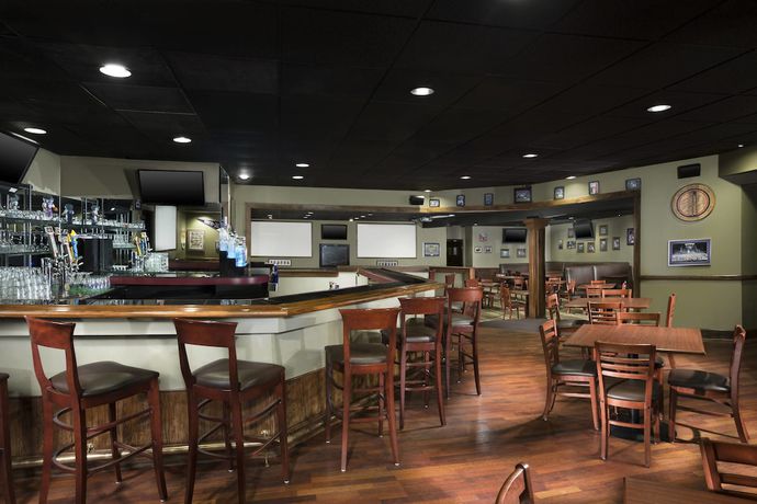 Imagen del bar/restaurante del Hotel DoubleTree by Hilton Manhattan. Foto 1