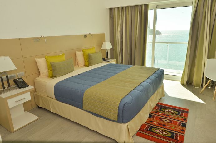 Imagen de la habitación del Hotel DoubleTree by Hilton Mazatlan. Foto 11