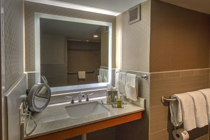 Imagen de la habitación del Hotel DoubleTree by Hilton Memphis. Foto 7