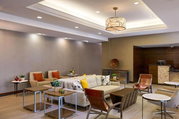 Imagen general del Hotel DoubleTree by Hilton Minneapolis Airport, MN. Foto 7