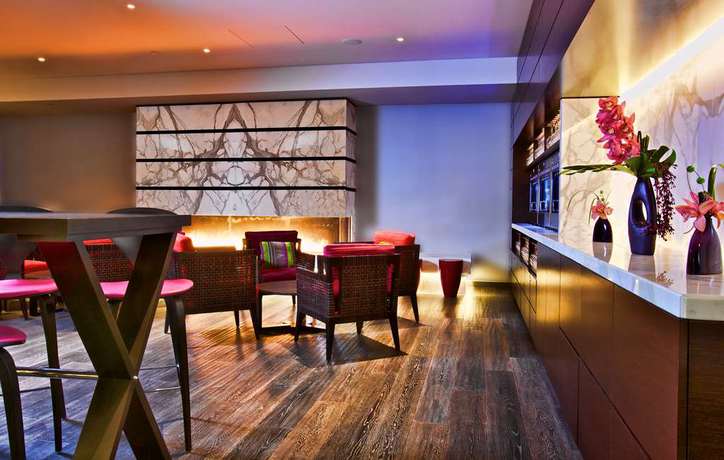 Imagen general del Hotel DoubleTree by Hilton Montreal. Foto 13