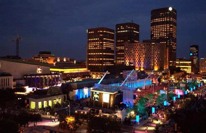 Imagen general del Hotel DoubleTree by Hilton Montreal. Foto 16