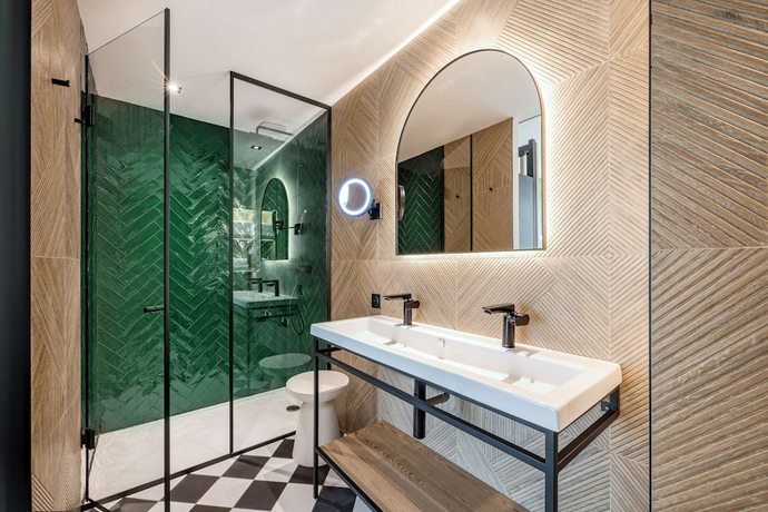 Imagen de la habitación del Hotel DoubleTree by Hilton Nice Centre Iconic, France. Foto 10