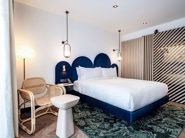 Imagen de la habitación del Hotel DoubleTree by Hilton Nice Centre Iconic, France. Foto 14