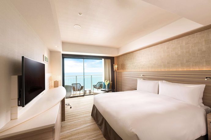 Imagen de la habitación del Hotel DoubleTree by Hilton Okinawa Chatan Resort. Foto 5