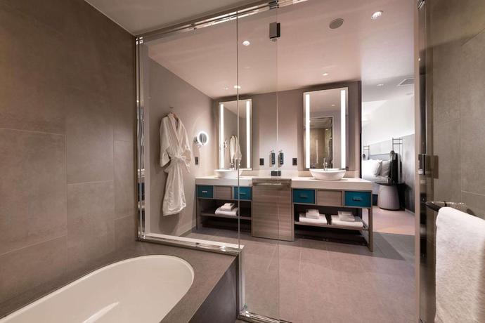 Imagen de la habitación del Hotel DoubleTree by Hilton Osaka Castle. Foto 4