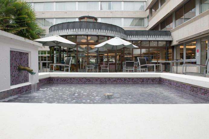 Imagen general del Hotel DoubleTree by Hilton Paris Bougival. Foto 2