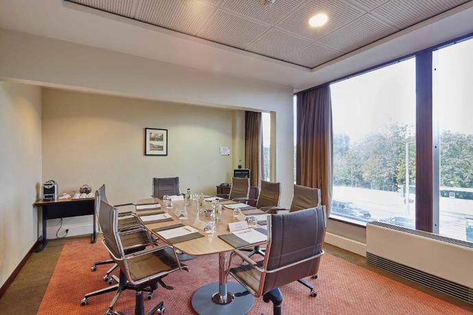 Imagen general del Hotel DoubleTree by Hilton Paris Bougival. Foto 4
