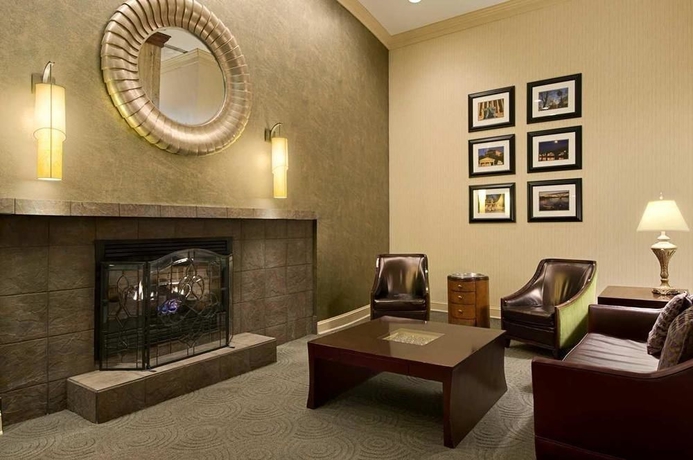 Imagen de los interiores del Hotel DoubleTree by Hilton Philadelphia Airport. Foto 8
