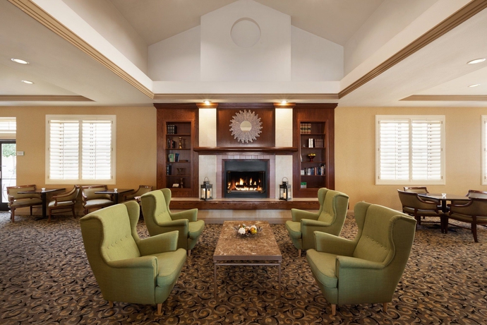 Imagen de los interiores del Hotel DoubleTree by Hilton Phoenix Chandler. Foto 13