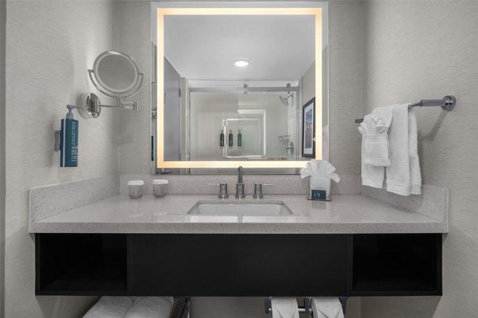 Imagen general del Hotel DoubleTree by Hilton Phoenix Midtown. Foto 3