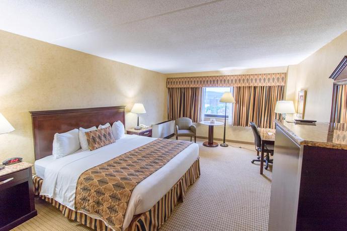 Imagen de la habitación del Hotel DoubleTree by Hilton Poughkeepsie. Foto 3