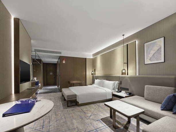 Imagen de la habitación del Hotel DoubleTree by Hilton Qidong, China. Foto 9