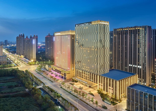 Imagen general del Hotel DoubleTree by Hilton Qidong, China. Foto 1