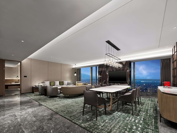 Imagen de la habitación del Hotel DoubleTree by Hilton Qidong, China. Foto 16
