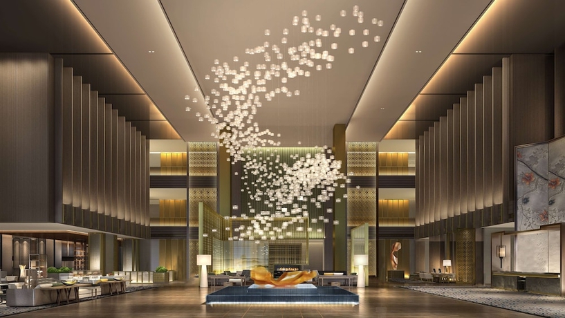 Imagen de los interiores del Hotel DoubleTree by Hilton Quzhou. Foto 17