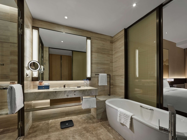 Imagen de la habitación del Hotel DoubleTree by Hilton Quzhou. Foto 16